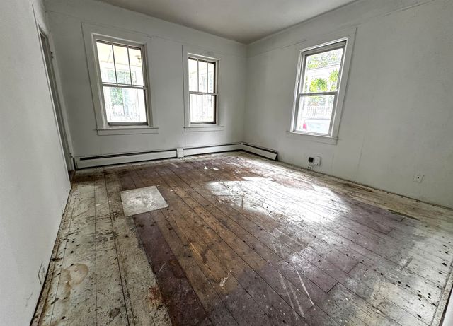 127 Dewey Street, Bennington, VT 05201