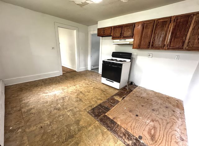 127 Dewey Street, Bennington, VT 05201