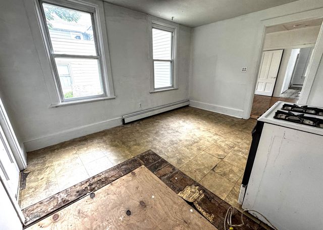 127 Dewey Street, Bennington, VT 05201