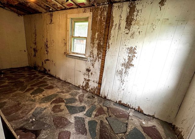 127 Dewey Street, Bennington, VT 05201