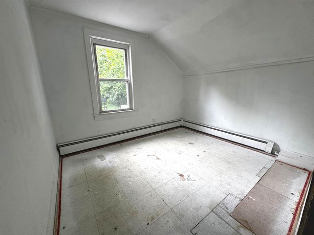 127 Dewey Street, Bennington, VT 05201