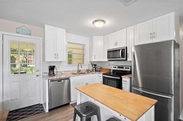 1005 Maldonado Place, Dauphin Island, AL 36528