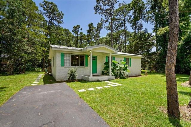 1005 Maldonado Place, Dauphin Island, AL 36528