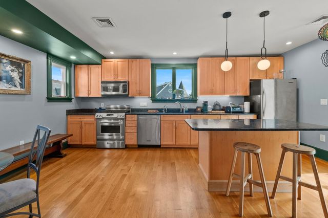 49 Dartmouth Street 2, Somerville, MA 02145