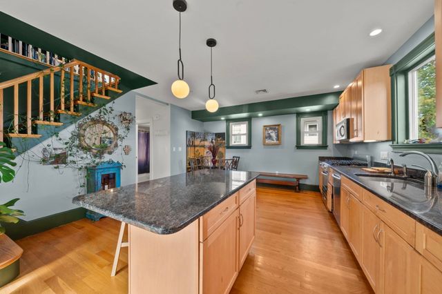49 Dartmouth Street 2, Somerville, MA 02145
