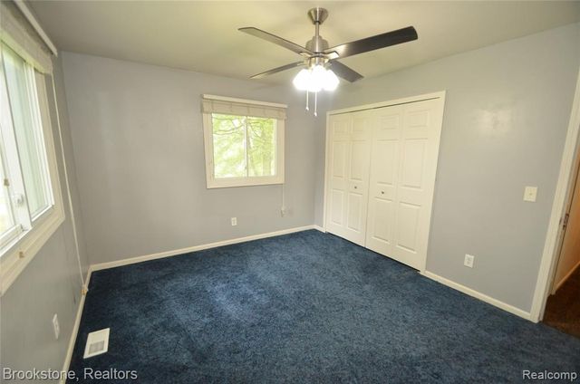 4428 Fenmore Avenue, Waterford, MI 48328