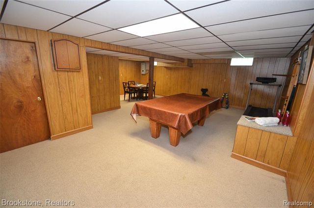 4428 Fenmore Avenue, Waterford, MI 48328