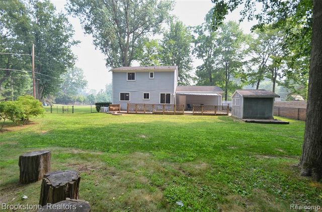 4428 Fenmore Avenue, Waterford, MI 48328