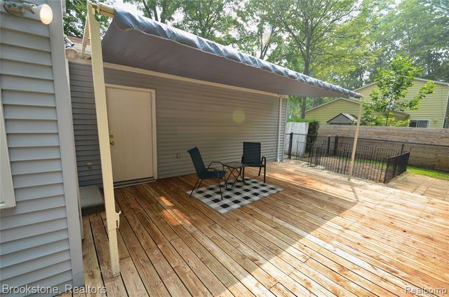 4428 Fenmore Avenue, Waterford, MI 48328