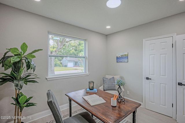 548 AIKEN Road, Jacksonville, FL 32216