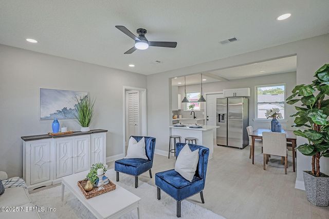 548 AIKEN Road, Jacksonville, FL 32216