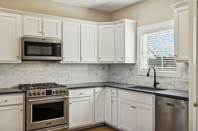 2690 Miami Ave, Nashville, TN 37214