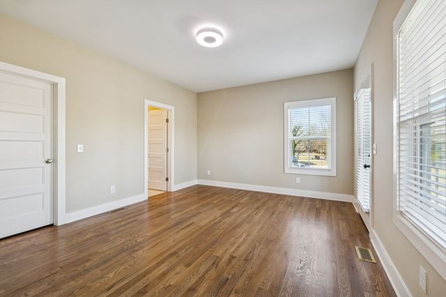 2690 Miami Ave, Nashville, TN 37214