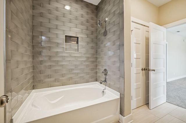 2690 Miami Ave, Nashville, TN 37214