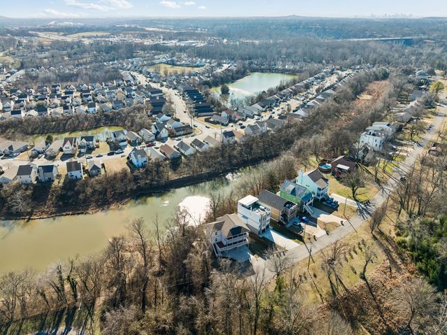 2690 Miami Ave, Nashville, TN 37214