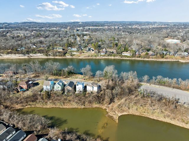 2690 Miami Ave, Nashville, TN 37214