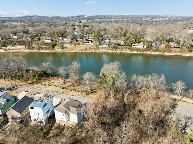 2690 Miami Ave, Nashville, TN 37214