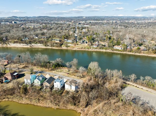 2690 Miami Ave, Nashville, TN 37214