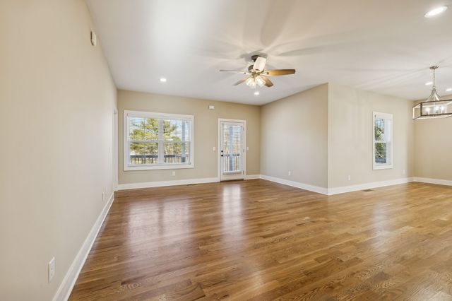 2690 Miami Ave, Nashville, TN 37214