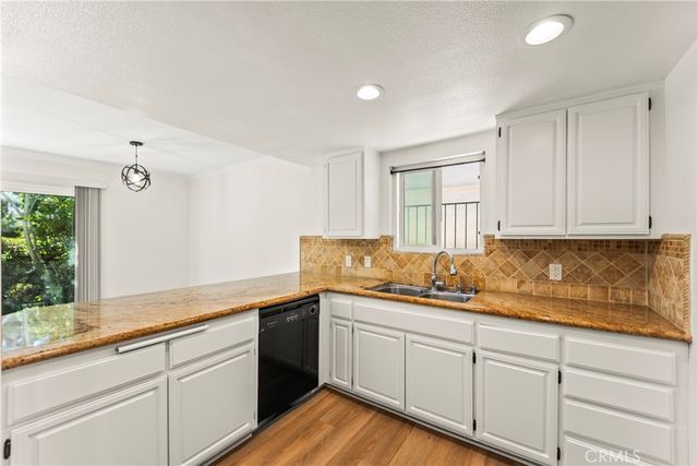 1214 S Alma 1, San Pedro, CA 90731