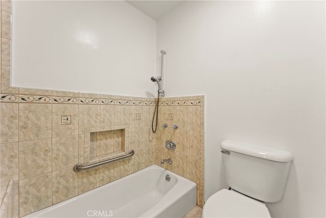 1214 S Alma 1, San Pedro, CA 90731