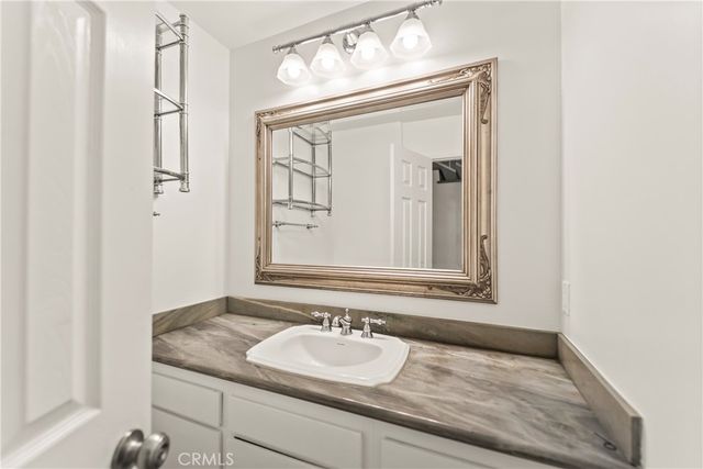 1214 S Alma 1, San Pedro, CA 90731