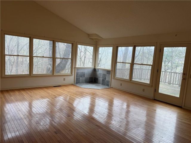 496 Mulligan Way, Jasper, GA 30143