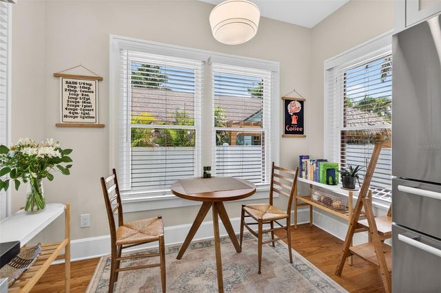 2845 7TH AVENUE N, St Petersburg, FL 33713