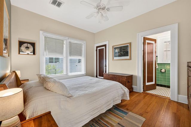 2845 7TH AVENUE N, St Petersburg, FL 33713