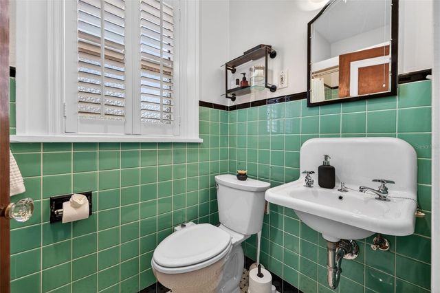 2845 7TH AVENUE N, St Petersburg, FL 33713