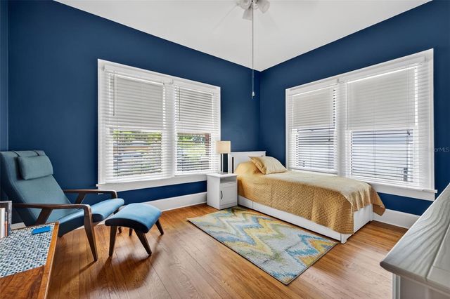2845 7TH AVENUE N, St Petersburg, FL 33713