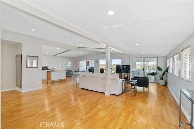 23777 Mulholland Highway 62, Calabasas, CA 91302