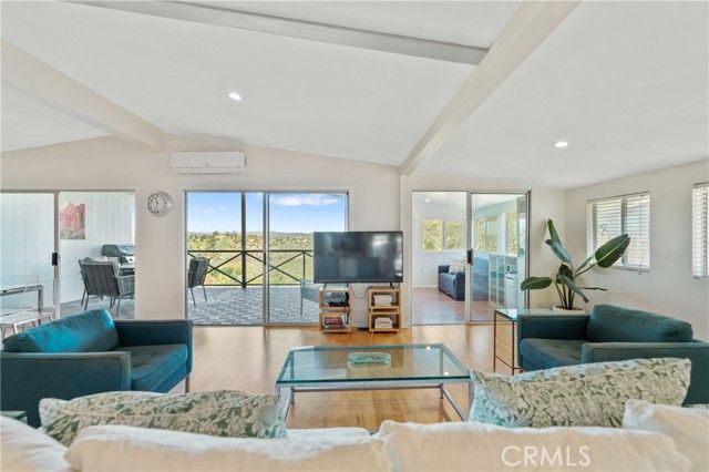23777 Mulholland Highway 62, Calabasas, CA 91302
