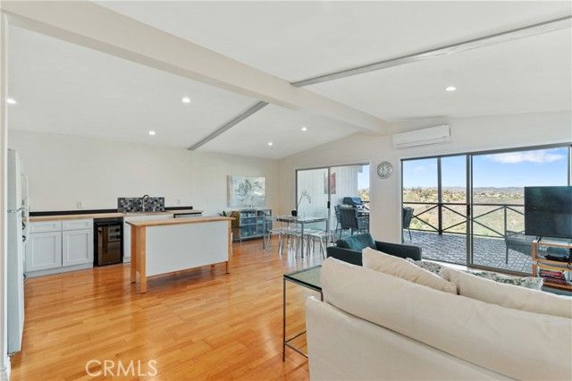 23777 Mulholland Highway 62, Calabasas, CA 91302