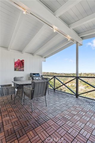 23777 Mulholland Highway 62, Calabasas, CA 91302