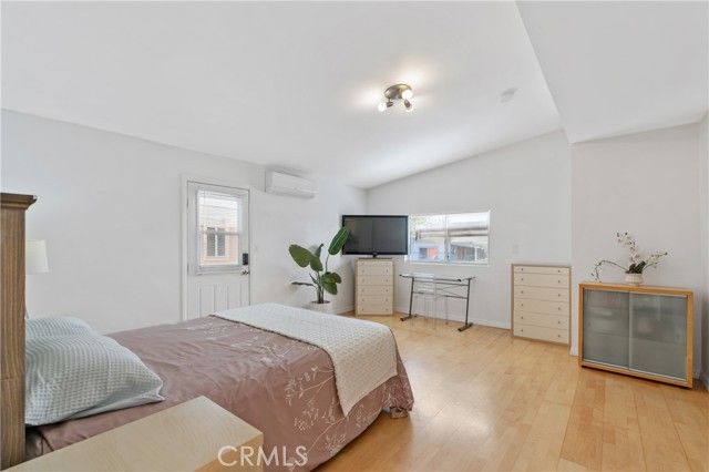 23777 Mulholland Highway 62, Calabasas, CA 91302