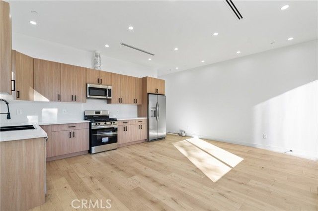 23777 Mulholland Highway 62, Calabasas, CA 91302