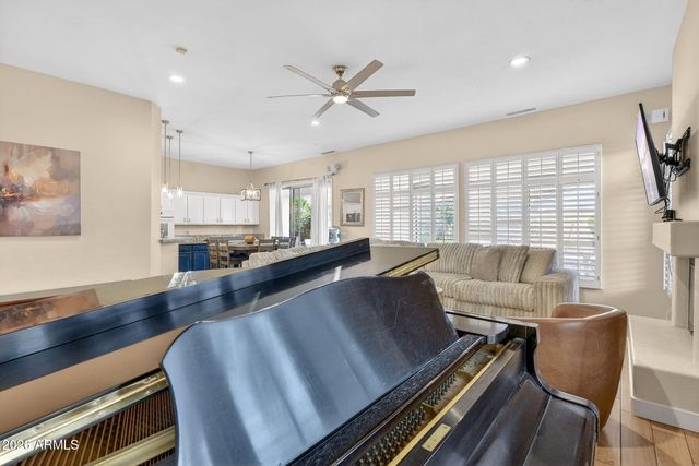 6762 W SHANNON Street, Chandler, AZ 85226