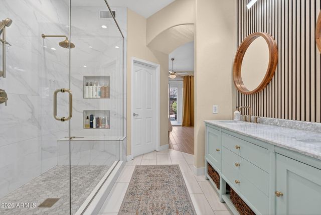 6762 W SHANNON Street, Chandler, AZ 85226