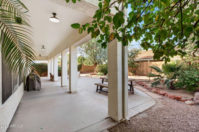 6762 W SHANNON Street, Chandler, AZ 85226