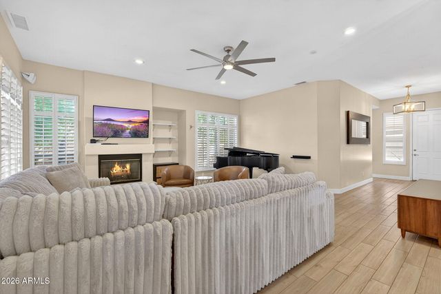 6762 W SHANNON Street, Chandler, AZ 85226