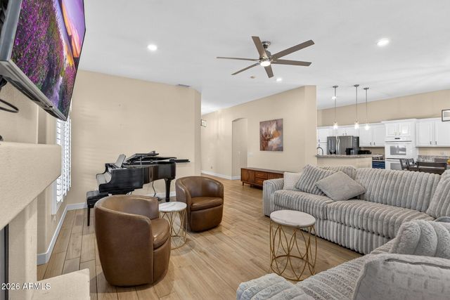 6762 W SHANNON Street, Chandler, AZ 85226