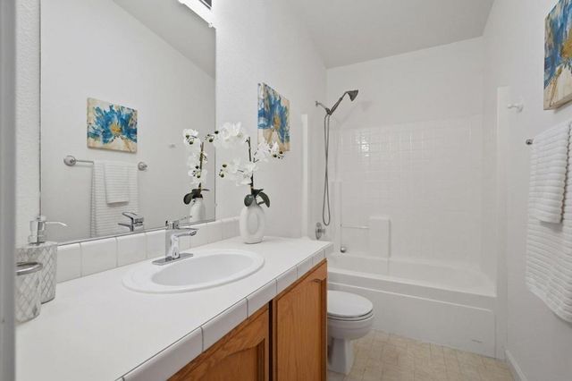 1085 Tasman Drive, Sunnyvale, CA 94089