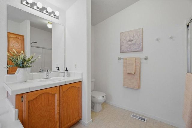 1085 Tasman Drive, Sunnyvale, CA 94089