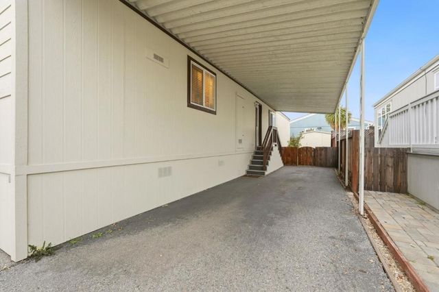 1085 Tasman Drive, Sunnyvale, CA 94089