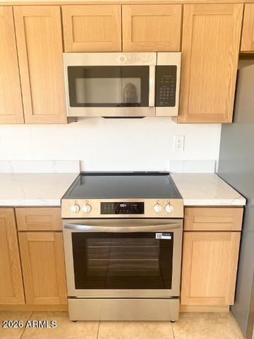 4109 W ALTADENA Avenue, Phoenix, AZ 85029