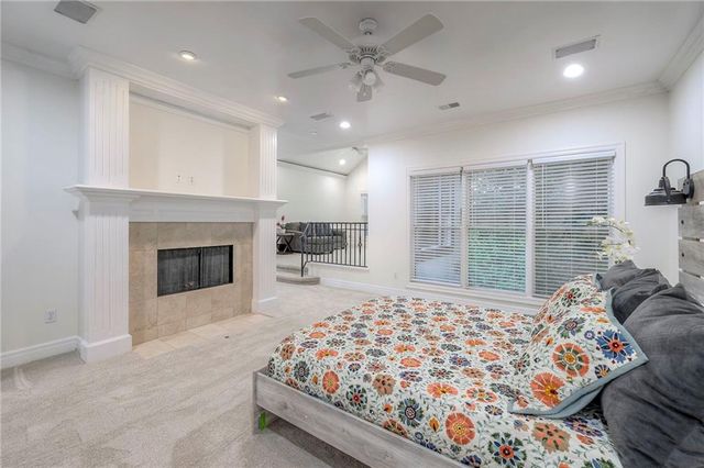 3109 W 118th Street, Leawood, KS 66211