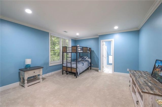 3109 W 118th Street, Leawood, KS 66211