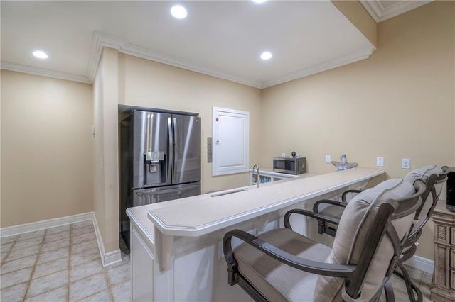 3109 W 118th Street, Leawood, KS 66211