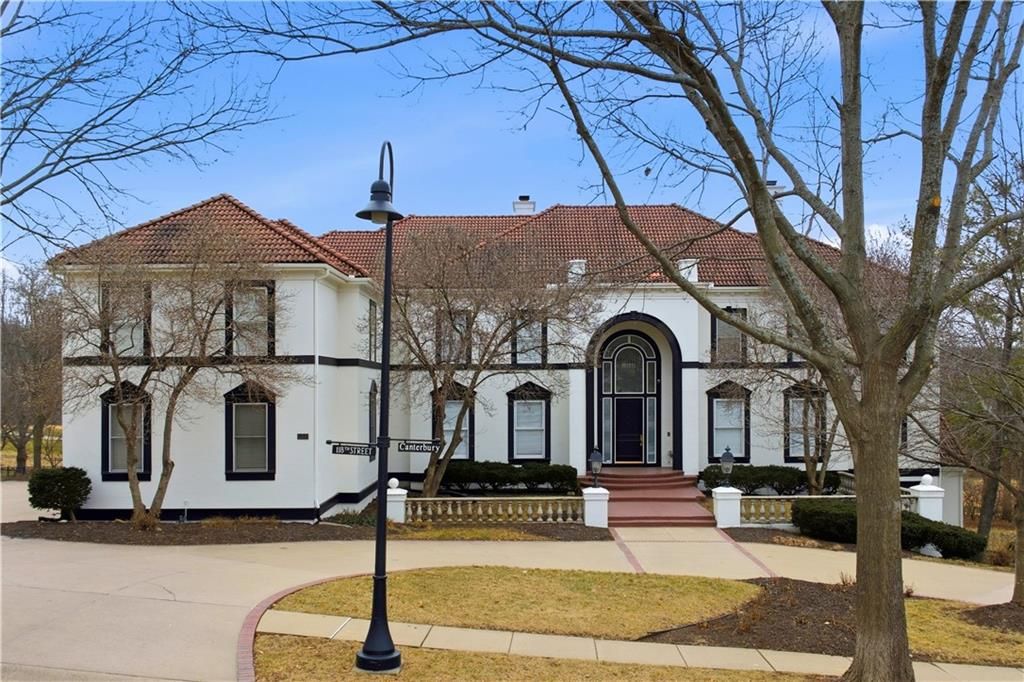 3109 W 118th Street, Leawood, KS 66211